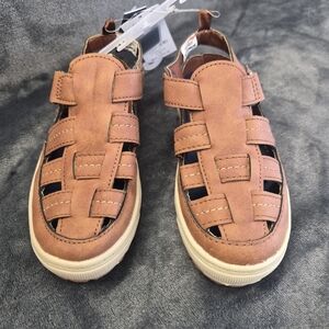 OshKosh Toddler 10 Kale Closed Toe Summer Sandals Brown NEW